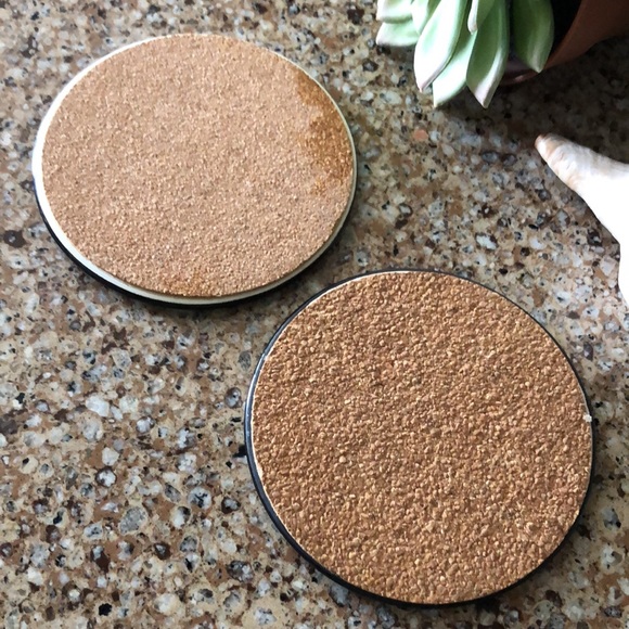 Free with $25 Purchase-Set of 2 Coasters-EUC - Picture 6 of 9